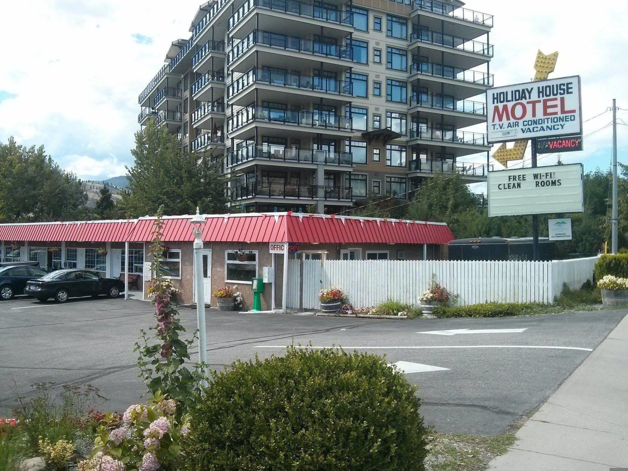 Holiday House Motel Penticton Kültér fotó